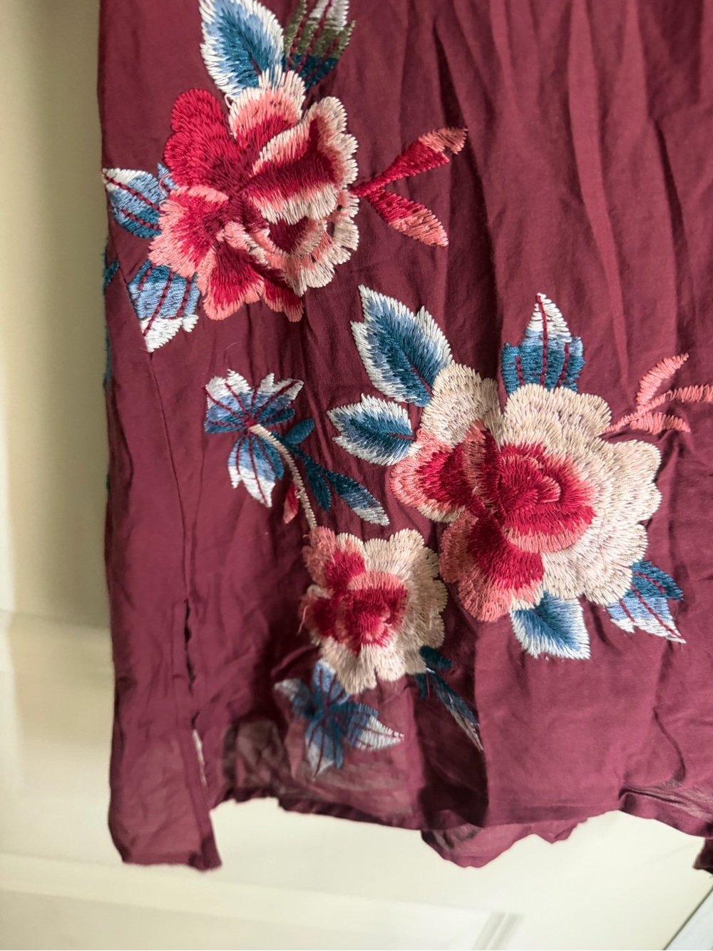 Johnny Was Tunic Top‎ Womens M Embroidered Floral Boho Burgundy cotton/silk - Picture 8 of 10